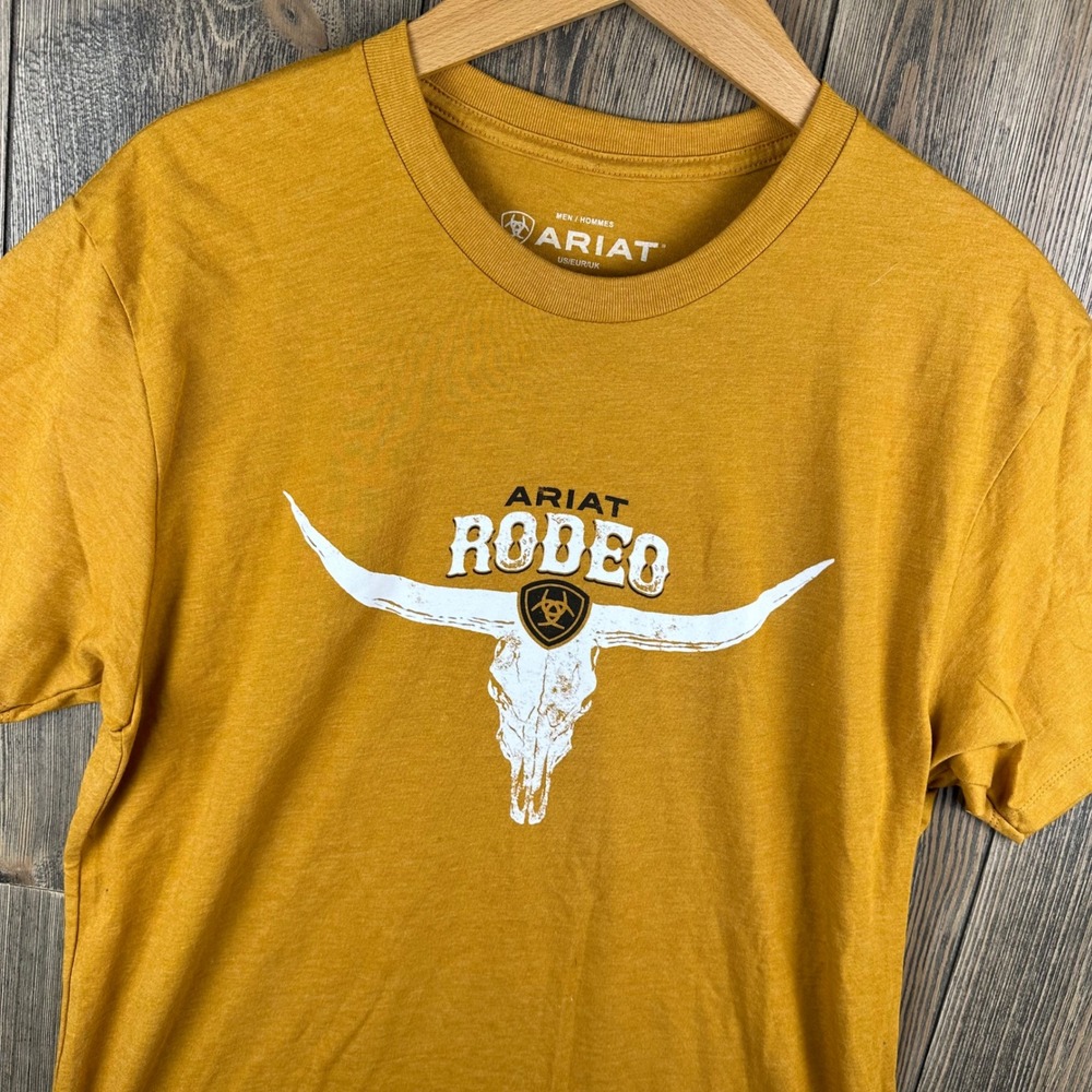 Ariat Rodeo Graphic T-Shirt Mustard Yellow Short Sleeve Crew Neck Size Medium